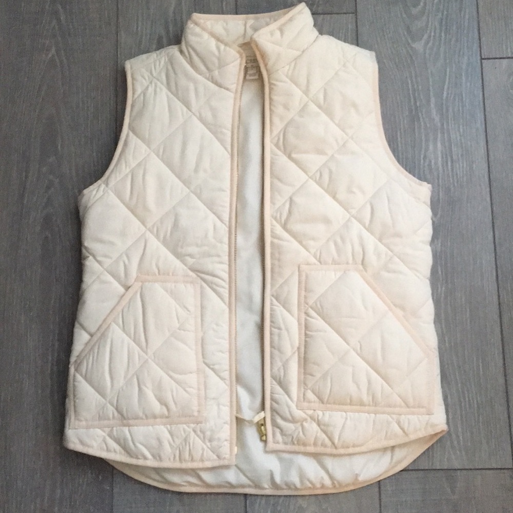 J Crew Excursion Vest Cream Small